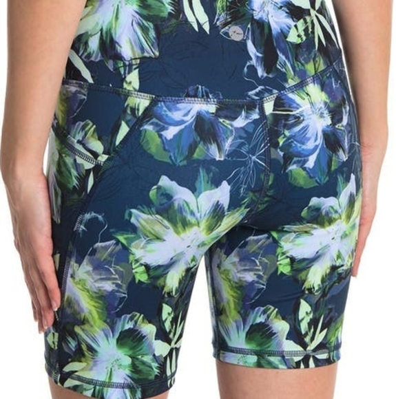 X by Gottex Floral Workout Set - Picture 12 of 14